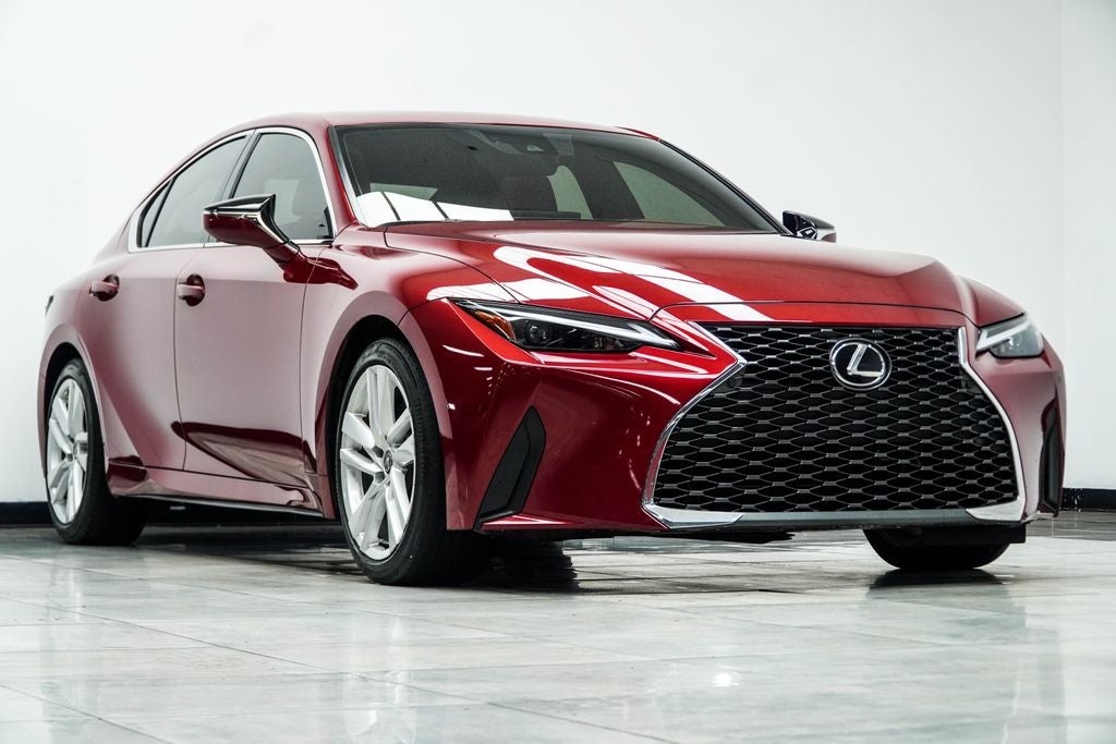 2023 Lexus IS 300