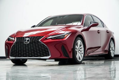 2023 Lexus IS 300