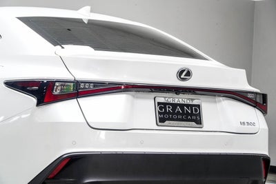2023 Lexus IS 300