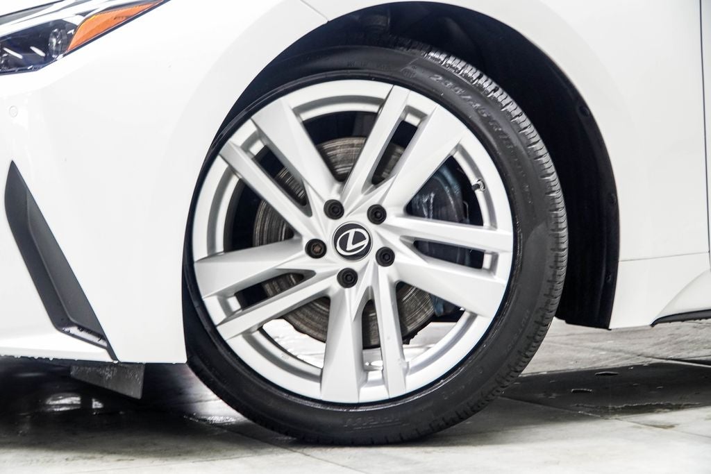 2023 Lexus IS 300