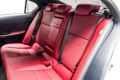 2023 Lexus IS 300