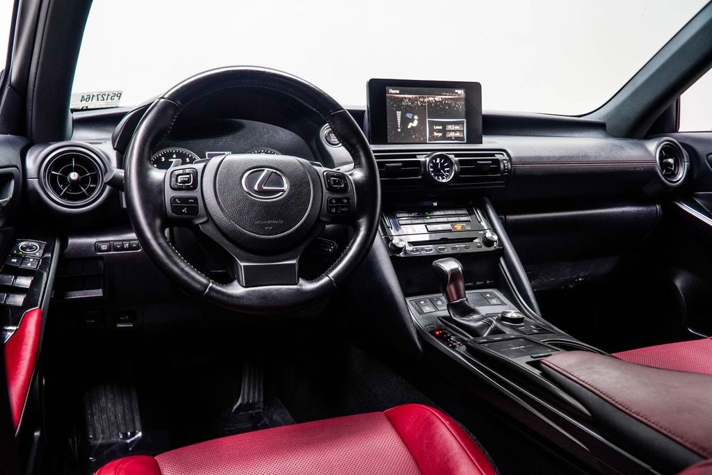 2023 Lexus IS 300