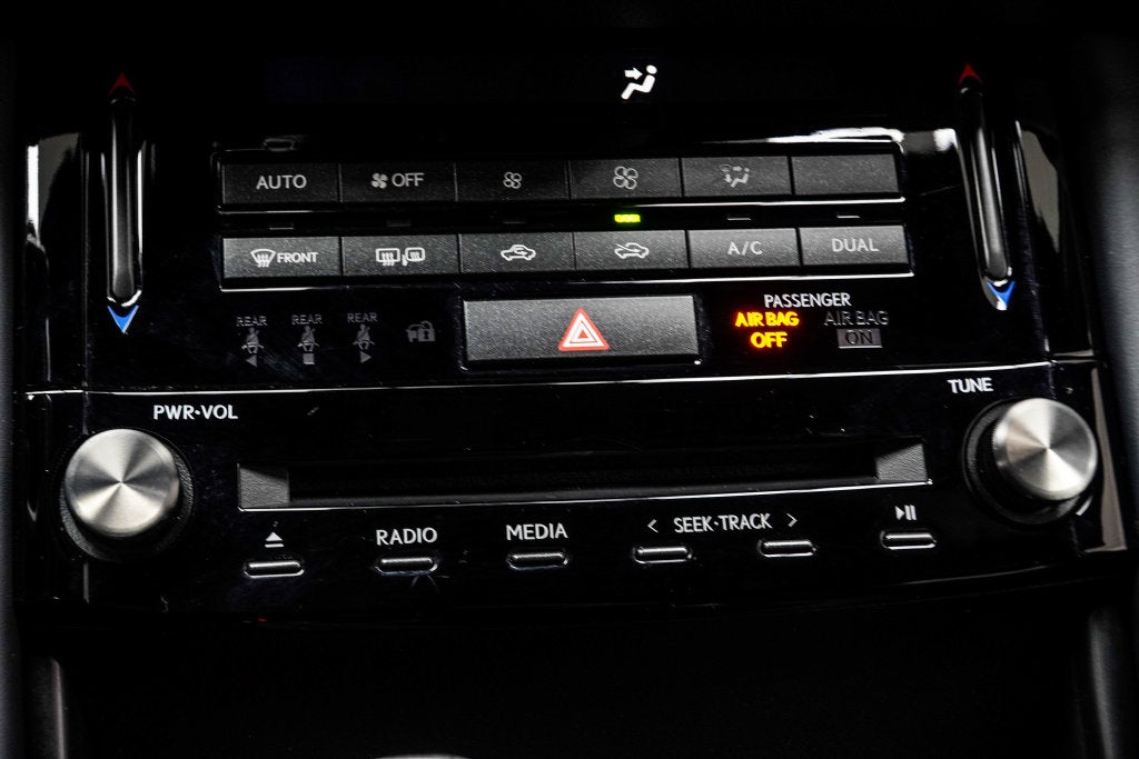 2024 Lexus IS 300