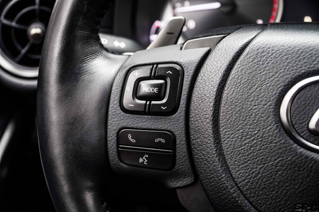 2024 Lexus IS 300