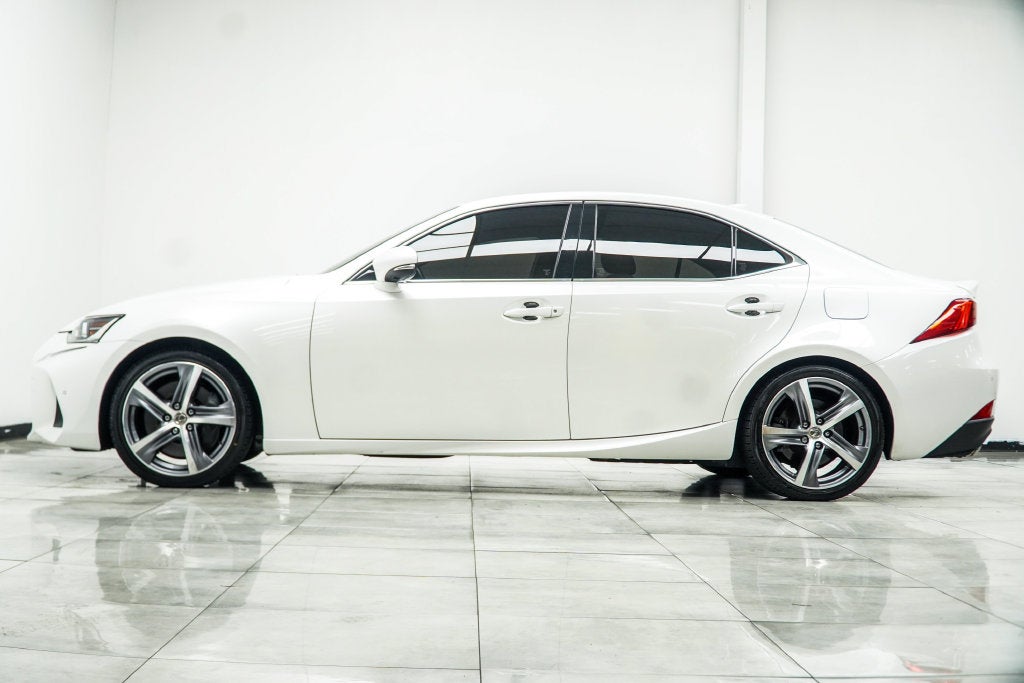 2020 Lexus IS 300