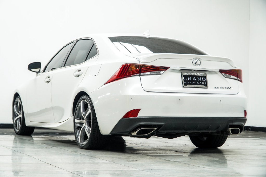 2020 Lexus IS 300