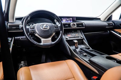 2020 Lexus IS 300
