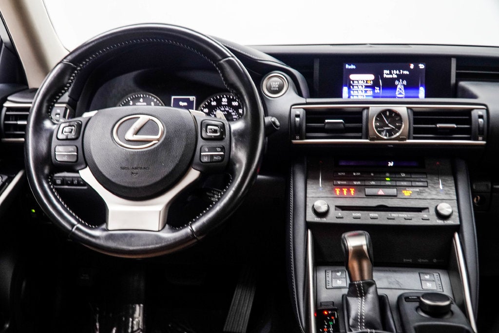 2020 Lexus IS 300