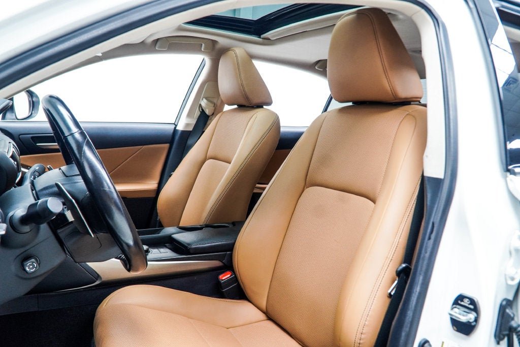 2020 Lexus IS 300