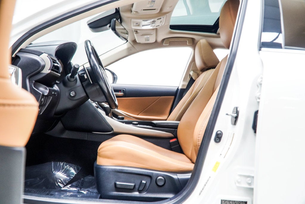 2020 Lexus IS 300