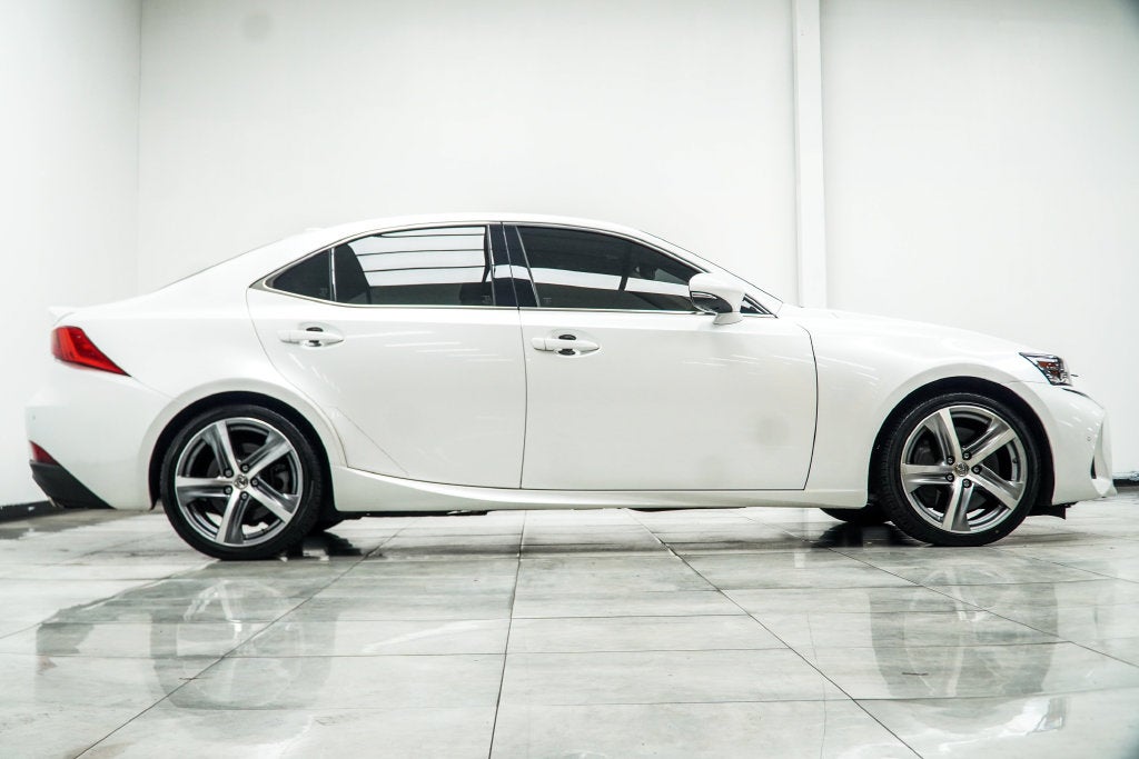 2020 Lexus IS 300