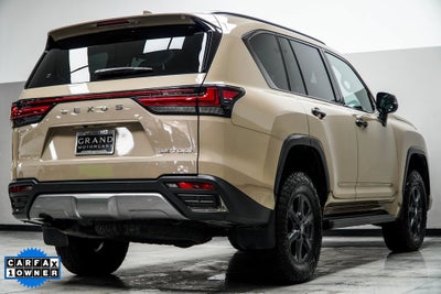 2025 Lexus LX 700h Overtrail