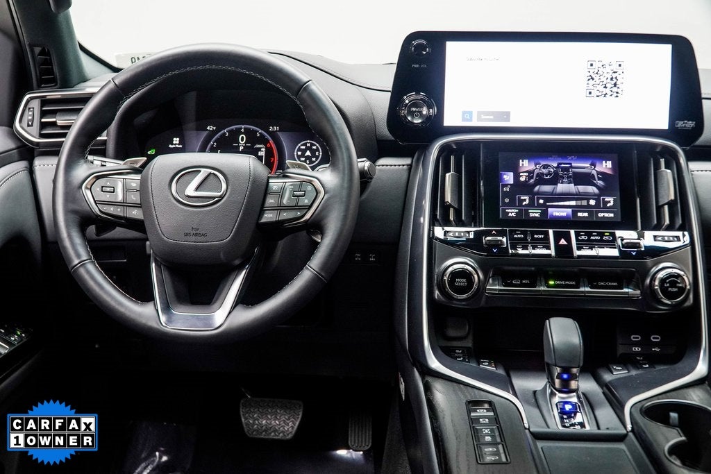 2025 Lexus LX 700h Overtrail