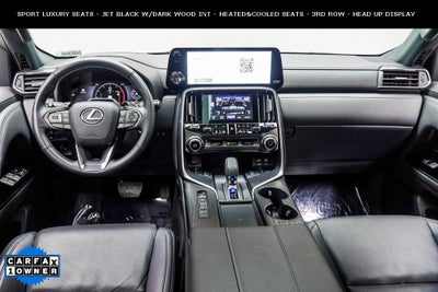 2025 Lexus LX 700h Overtrail