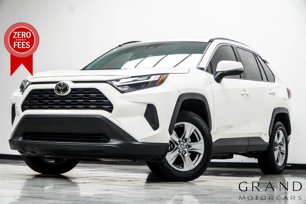 2025 Toyota RAV4 Hybrid XLE