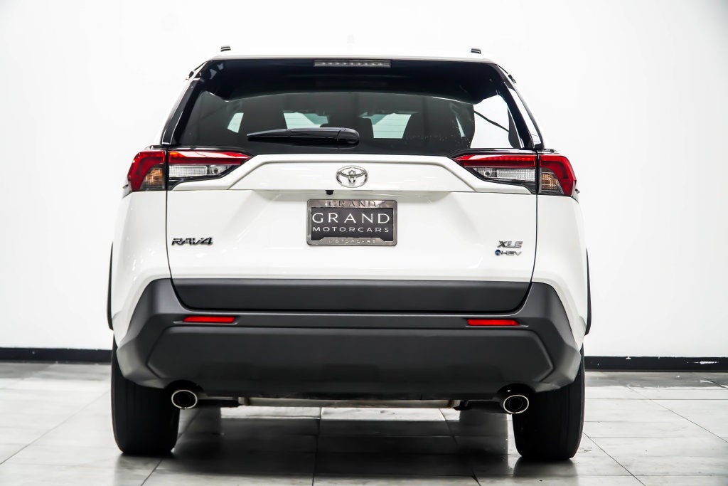 2025 Toyota RAV4 Hybrid XLE