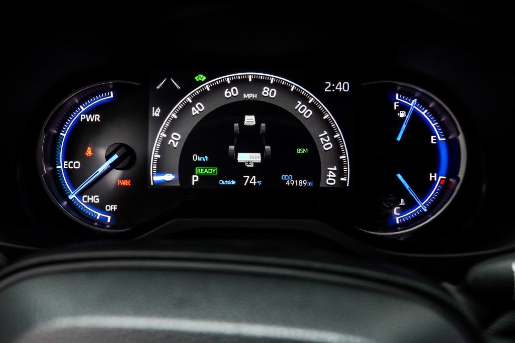2025 Toyota RAV4 Hybrid XLE