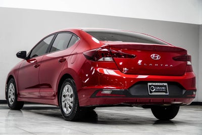 2020 Hyundai Elantra SE