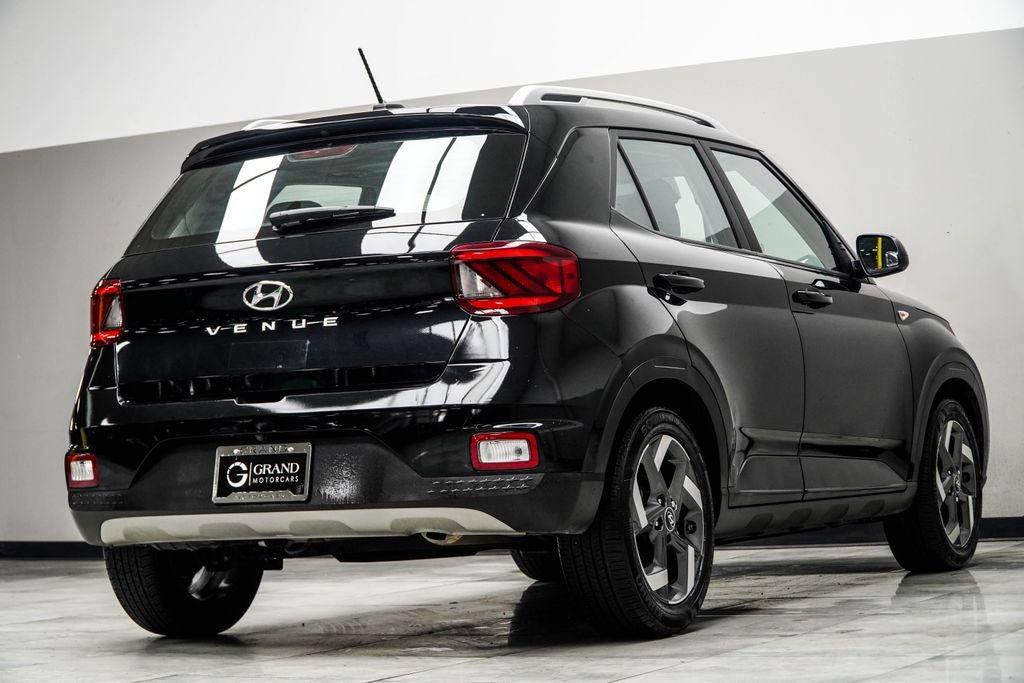 2023 Hyundai Venue SEL