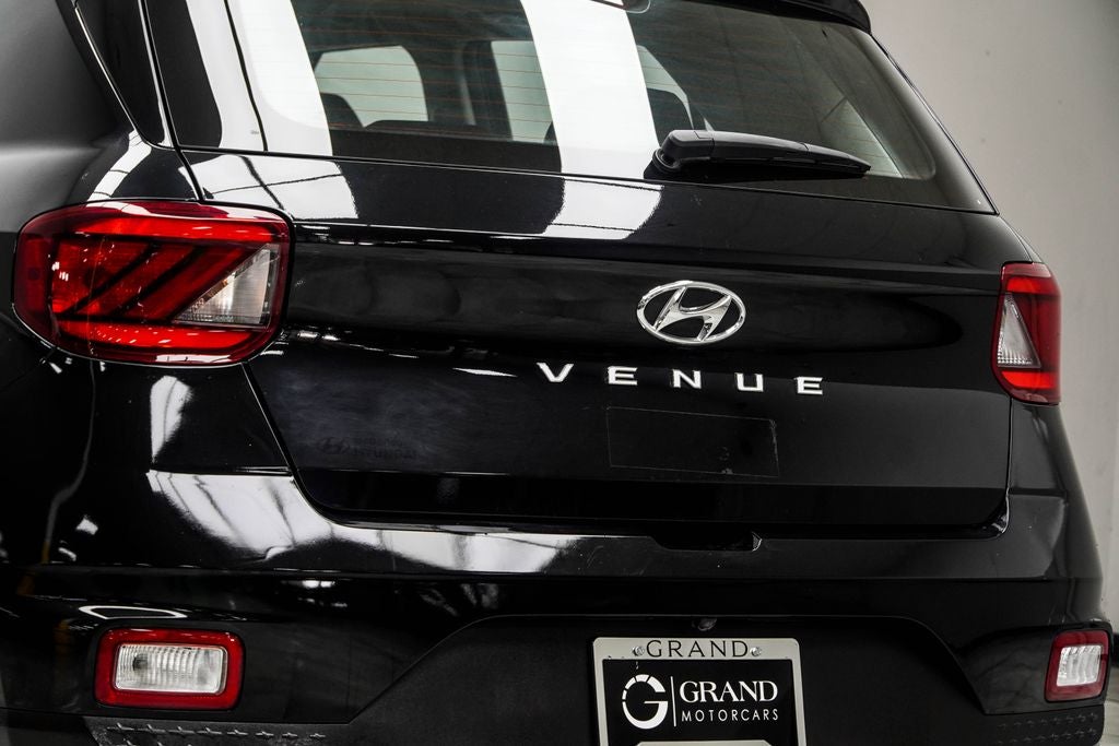 2023 Hyundai Venue SEL