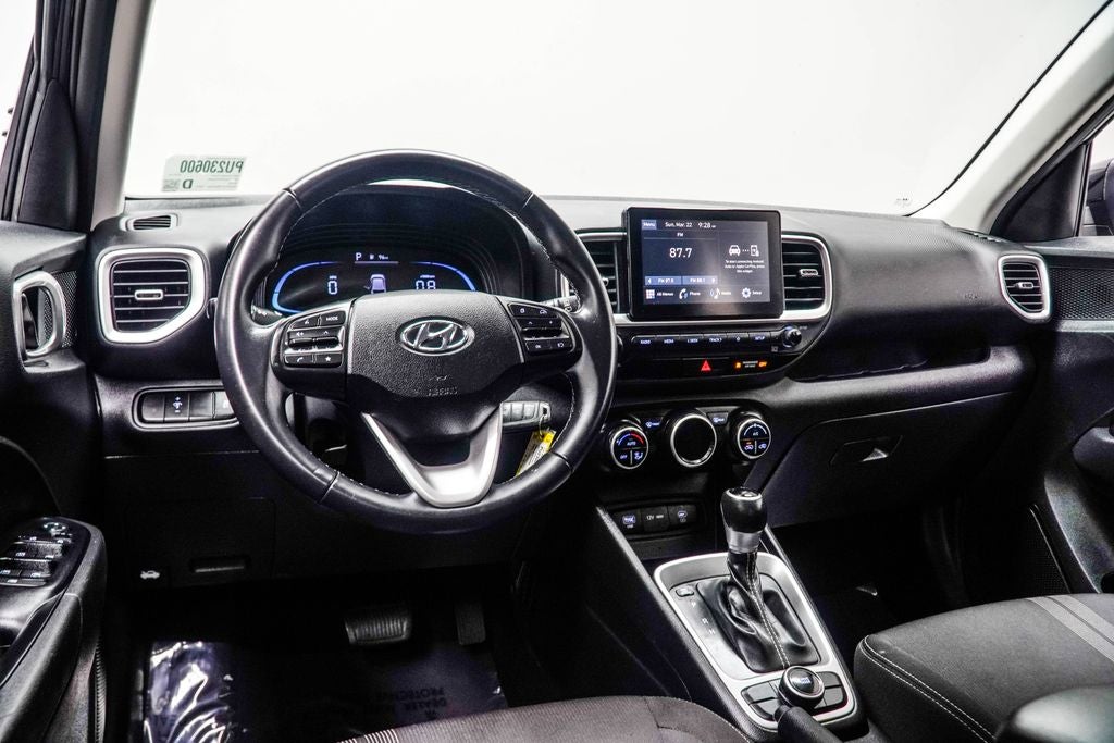 2023 Hyundai Venue SEL