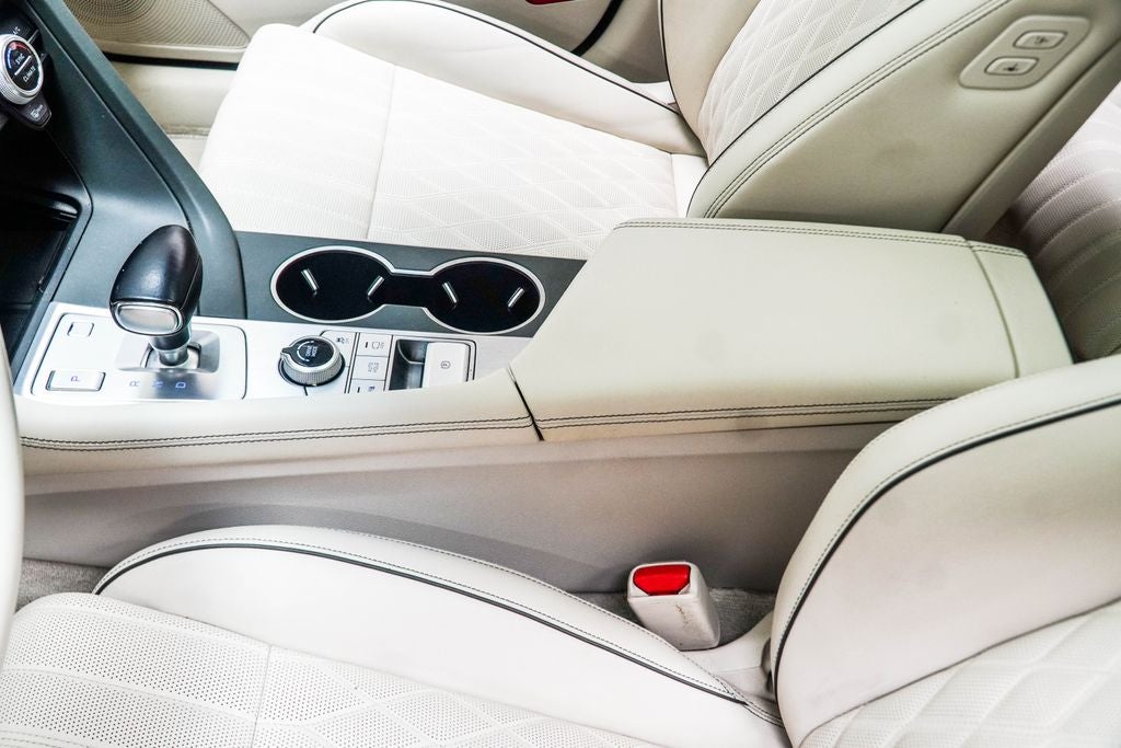 2019 Genesis G70 3.3T Design