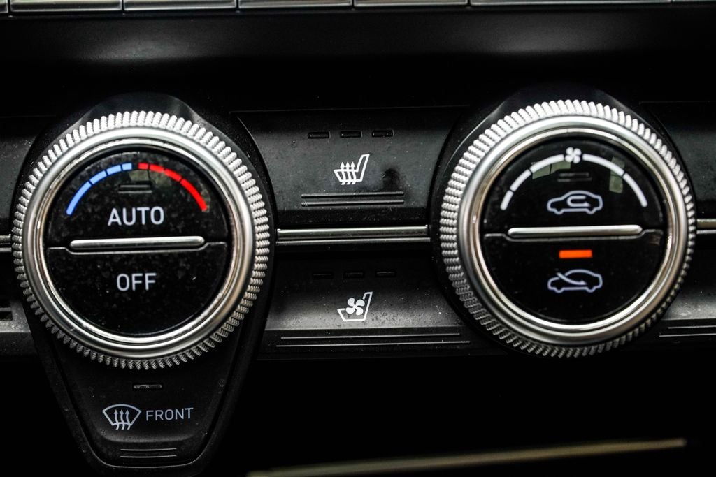 2019 Genesis G70 3.3T Design