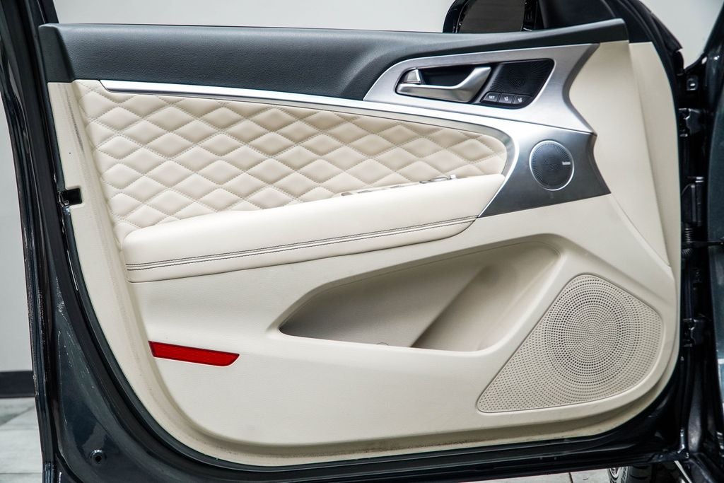 2019 Genesis G70 3.3T Design