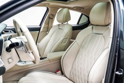 2019 Genesis G70 3.3T Design