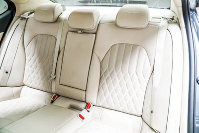 2019 Genesis G70 3.3T Design