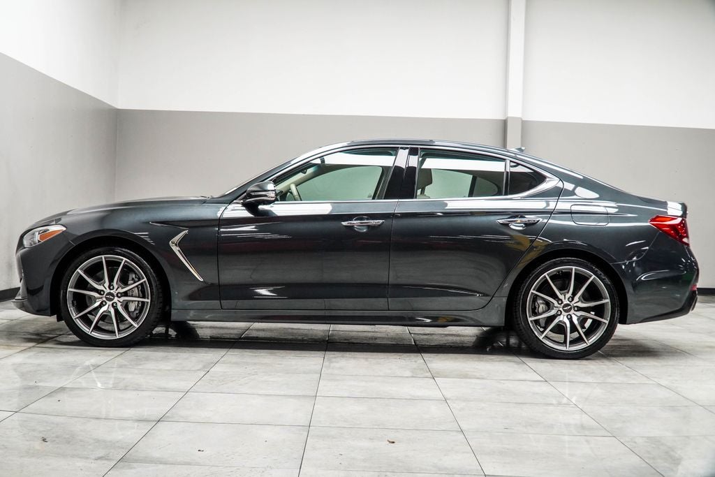 2019 Genesis G70 3.3T Design