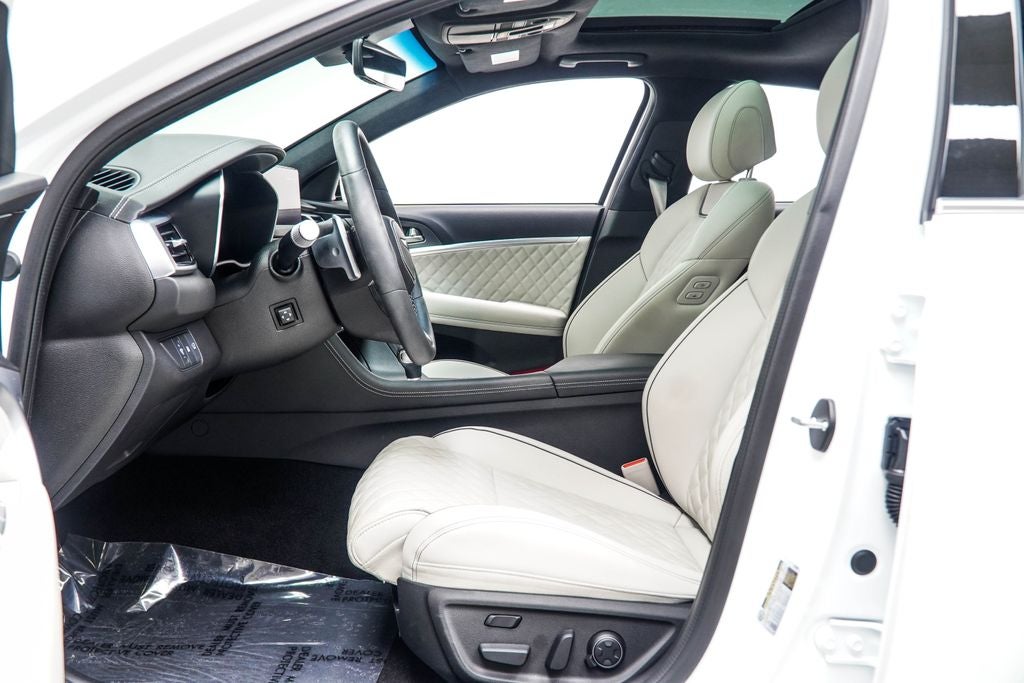 2025 Genesis G70 3.3T Sport Advanced