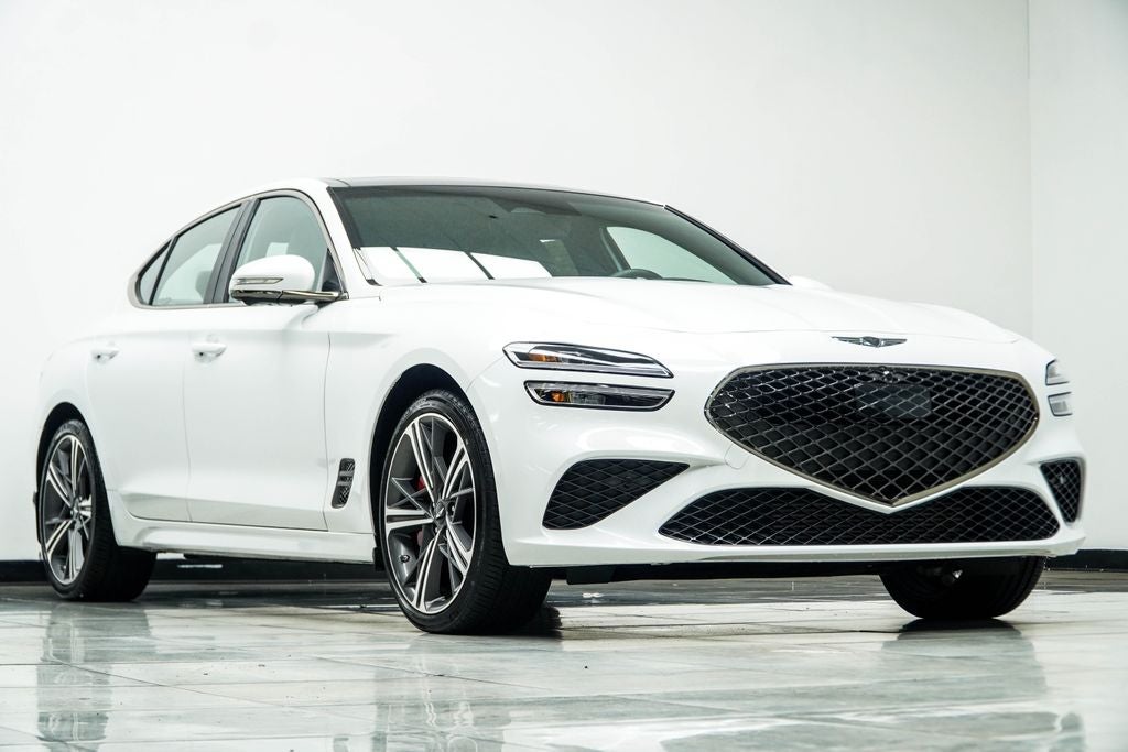 2025 Genesis G70 3.3T Sport Advanced