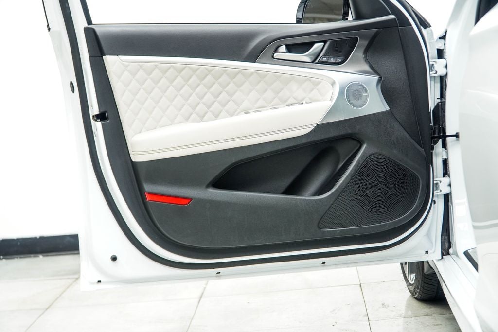 2025 Genesis G70 3.3T Sport Advanced