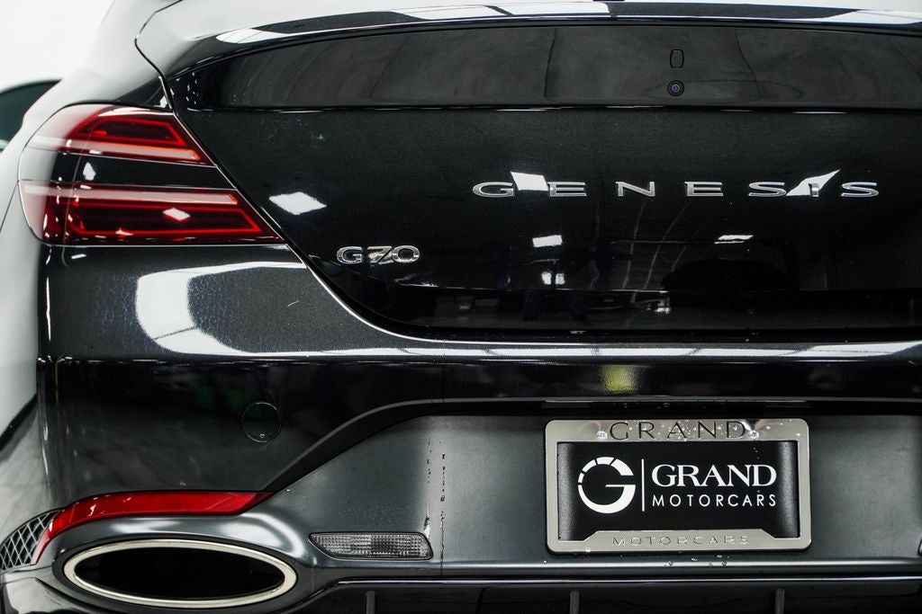 2023 Genesis G70 3.3T
