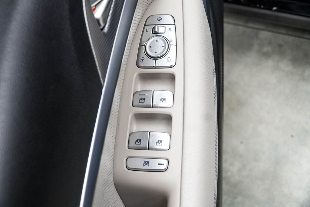 2023 Genesis G70 3.3T