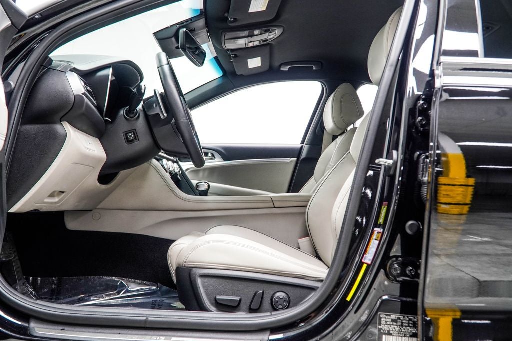 2023 Genesis G70 3.3T