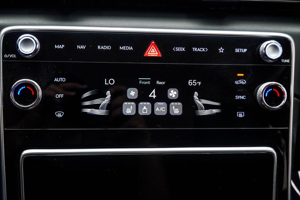 2025 Genesis GV80 2.5T