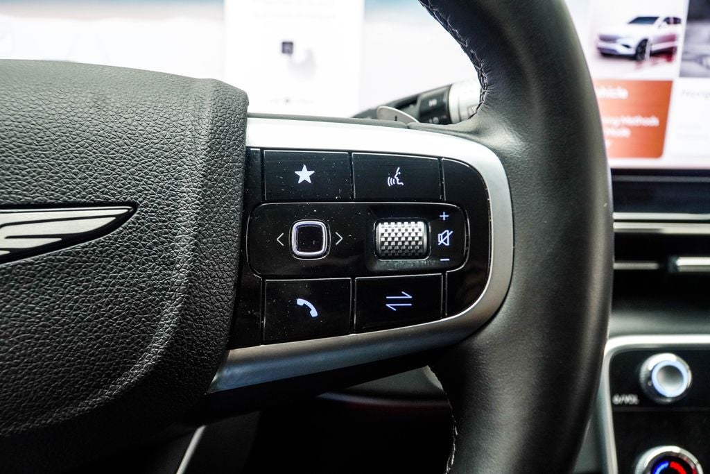 2025 Genesis GV80 2.5T