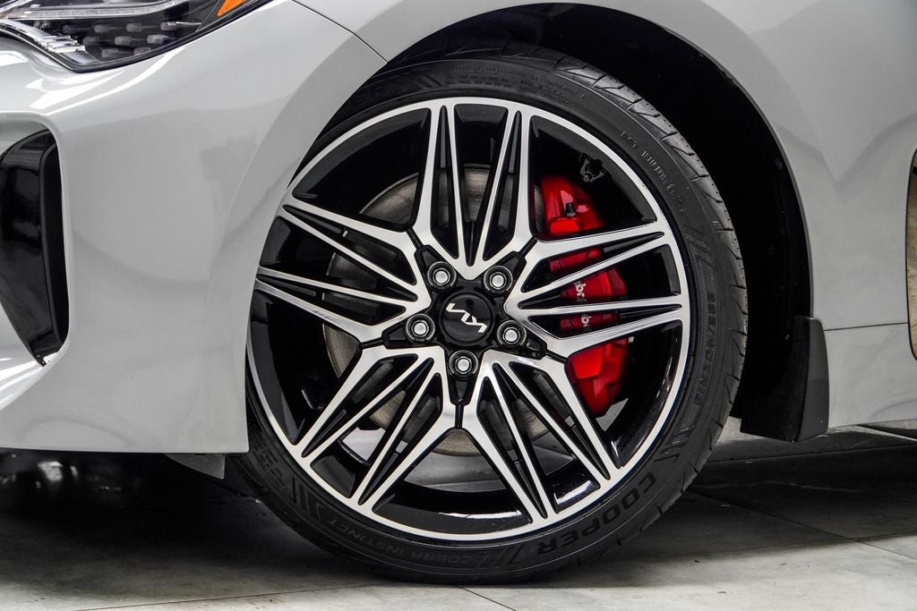 2023 Kia Stinger GT2