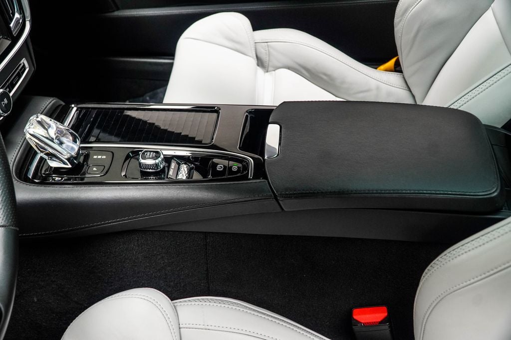 2021 Polestar 1 Base