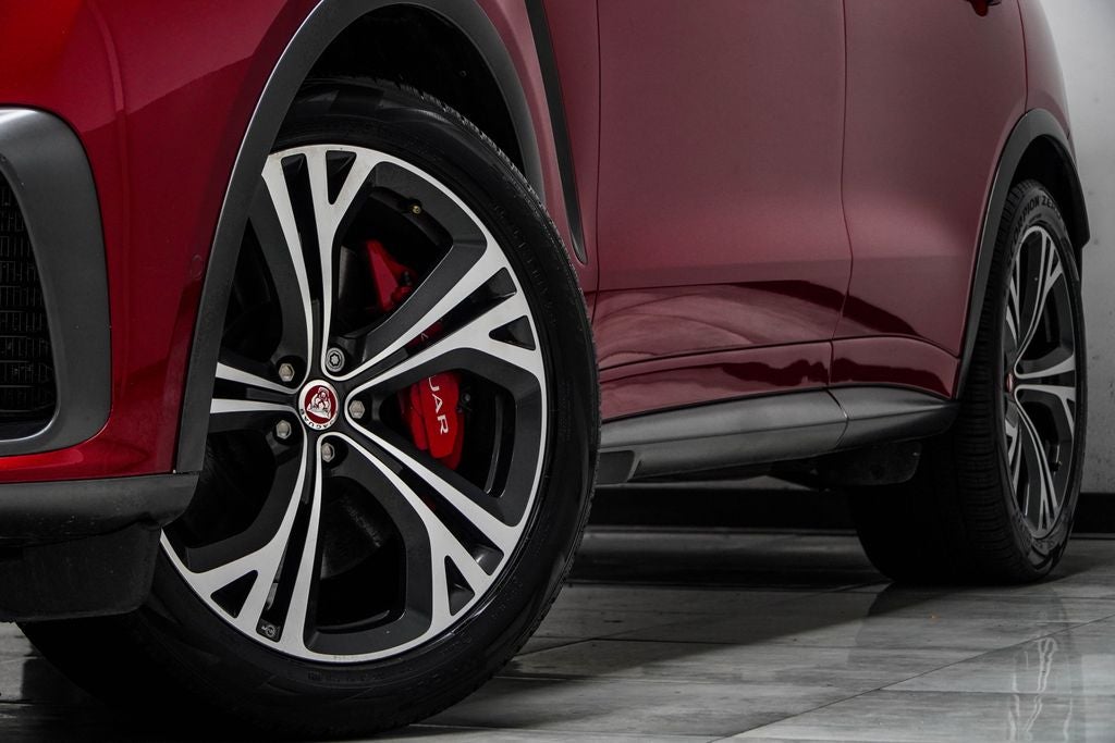 2021 Jaguar F-PACE SVR