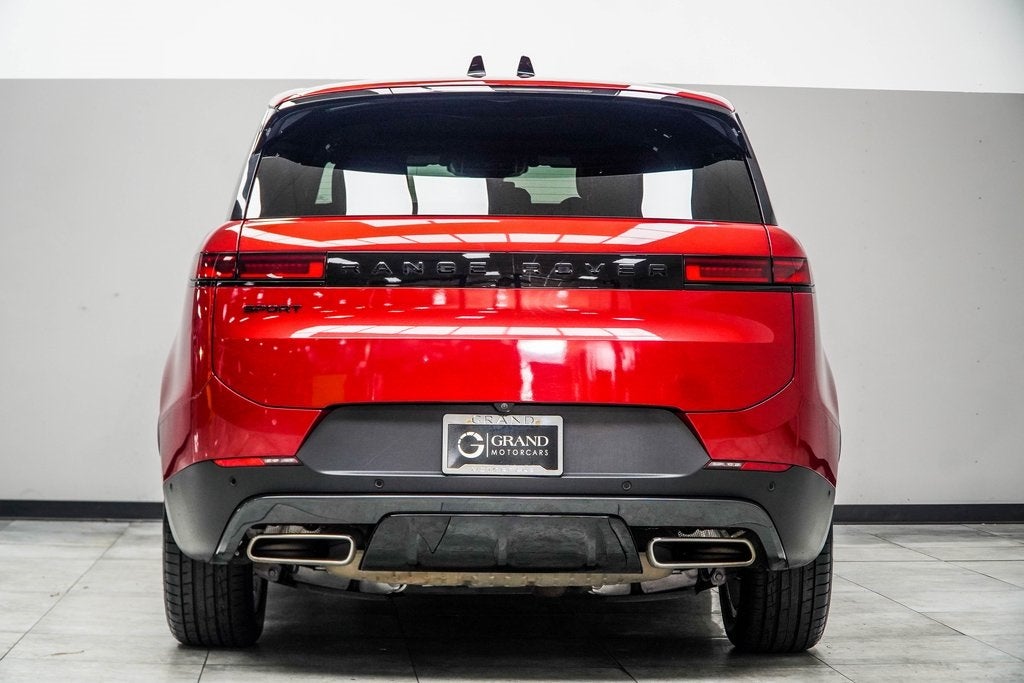 2025 Land Rover Range Rover Sport SE
