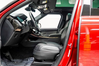 2025 Land Rover Range Rover Sport SE