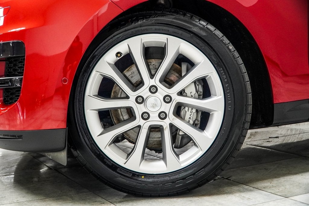 2025 Land Rover Range Rover Sport SE