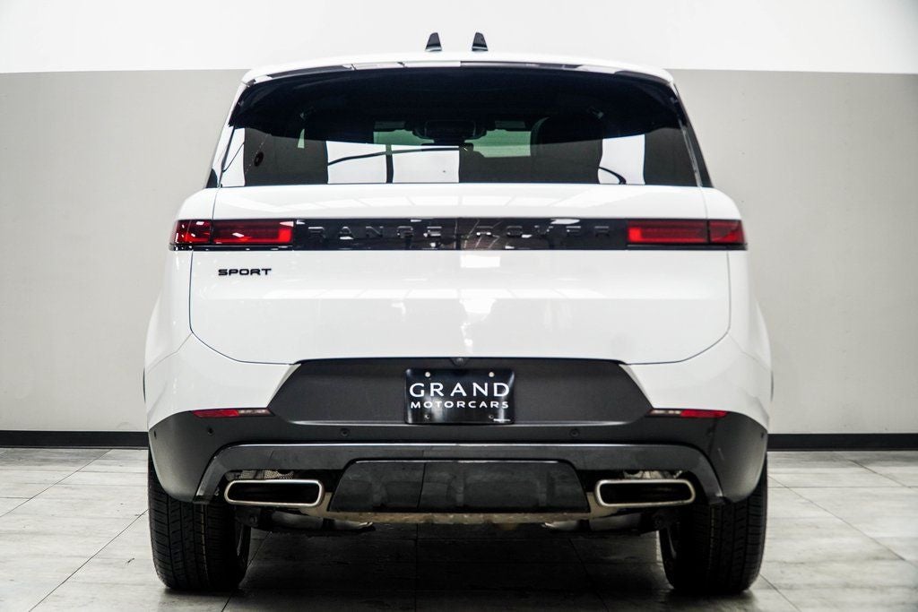 2025 Land Rover Range Rover Sport SE