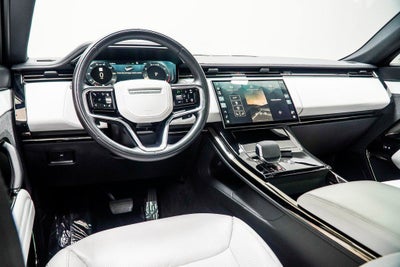 2025 Land Rover Range Rover Sport SE
