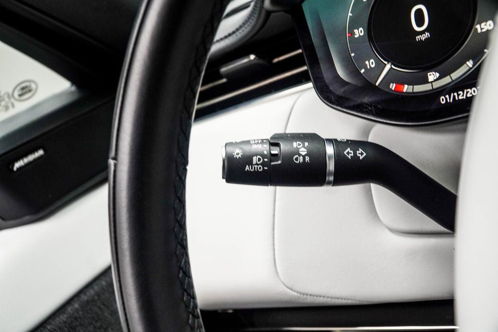 2025 Land Rover Range Rover Sport SE