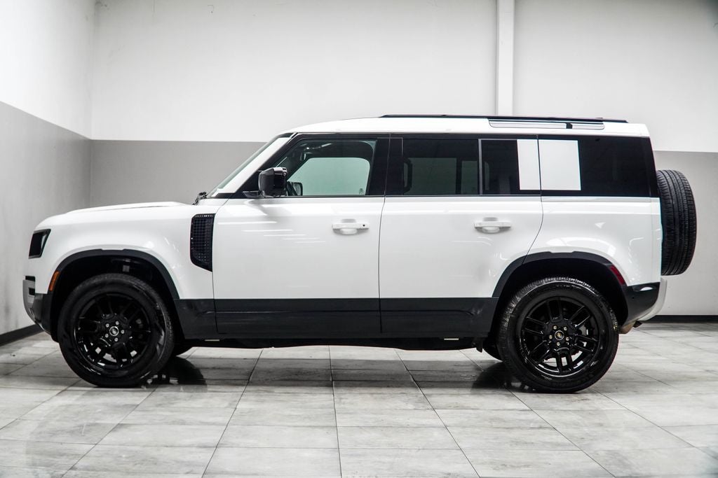 2025 Land Rover Defender 110 S