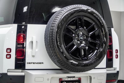 2025 Land Rover Defender 110 S